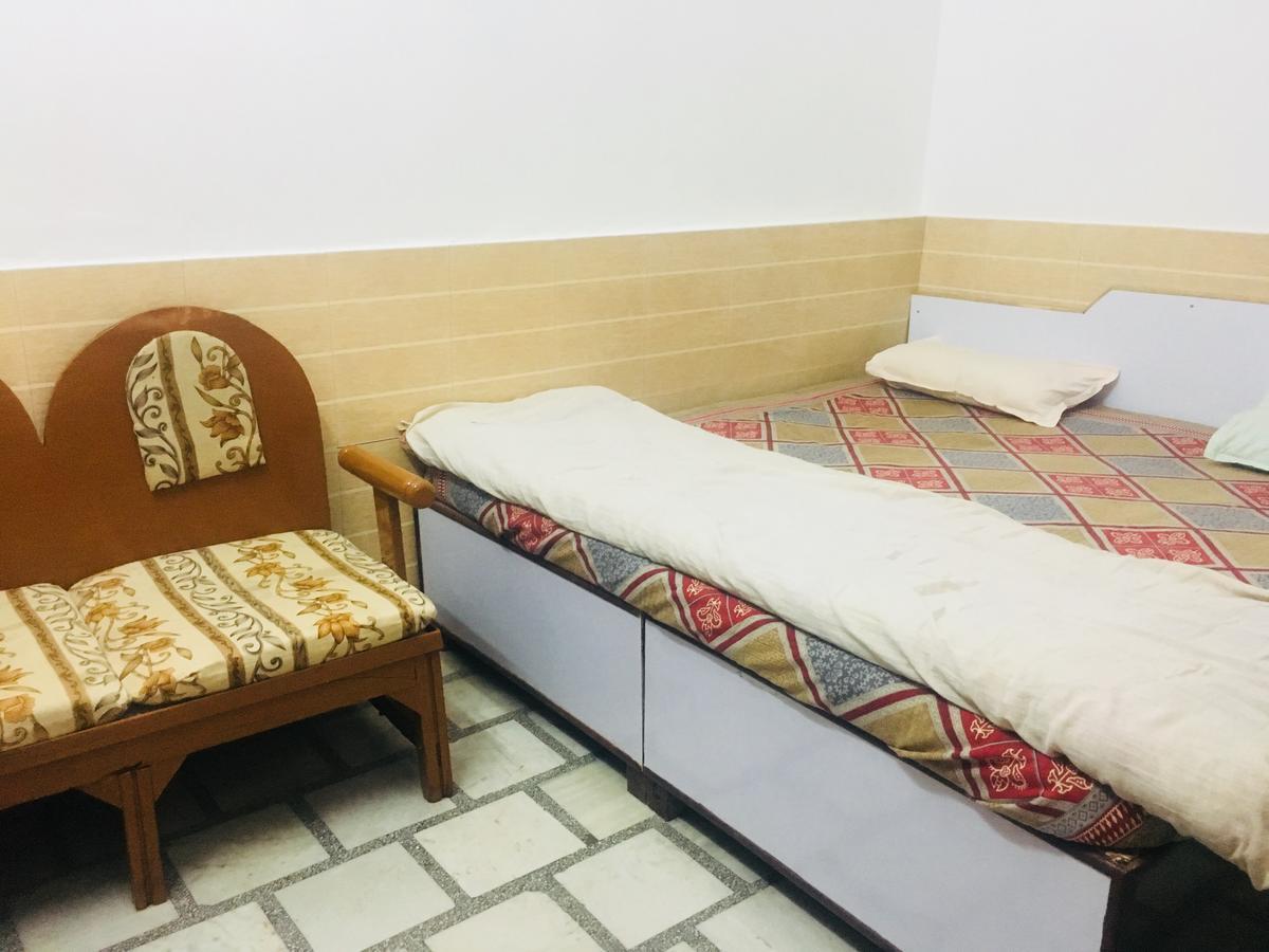 Hotel Heritage Sanyam Nahan Exterior photo