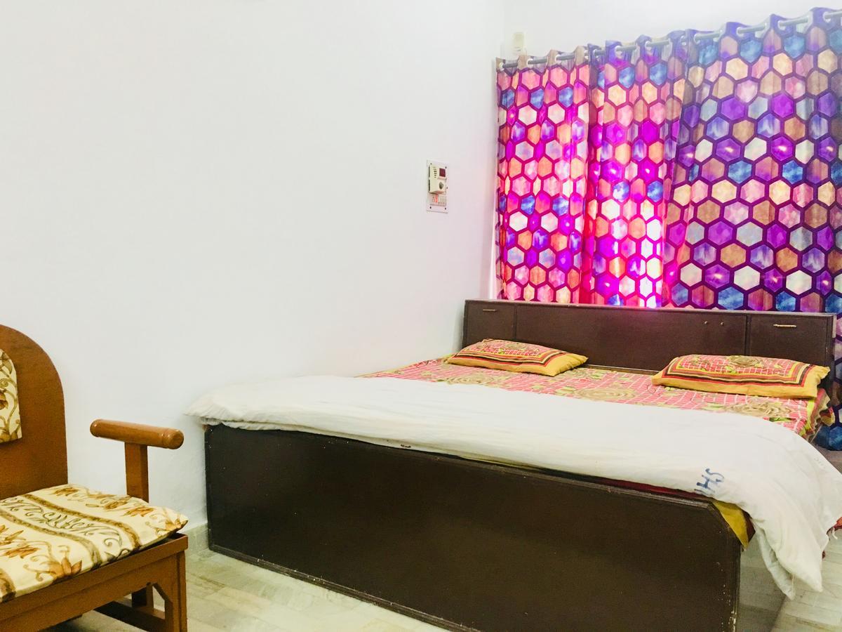 Hotel Heritage Sanyam Nahan Exterior photo
